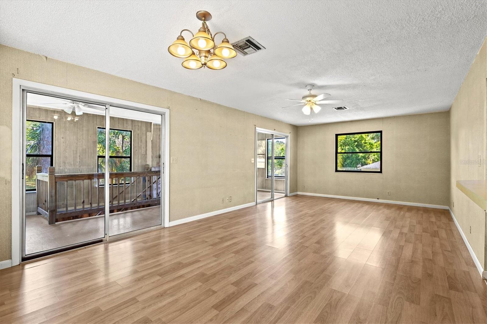 Image 18 of 75 For 1312 Twin Lakes Avenue