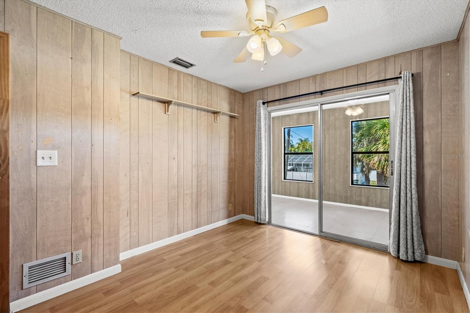 Image 35 of 75 For 1312 Twin Lakes Avenue