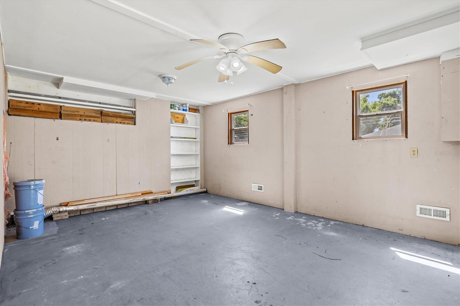 Image 46 of 75 For 1312 Twin Lakes Avenue