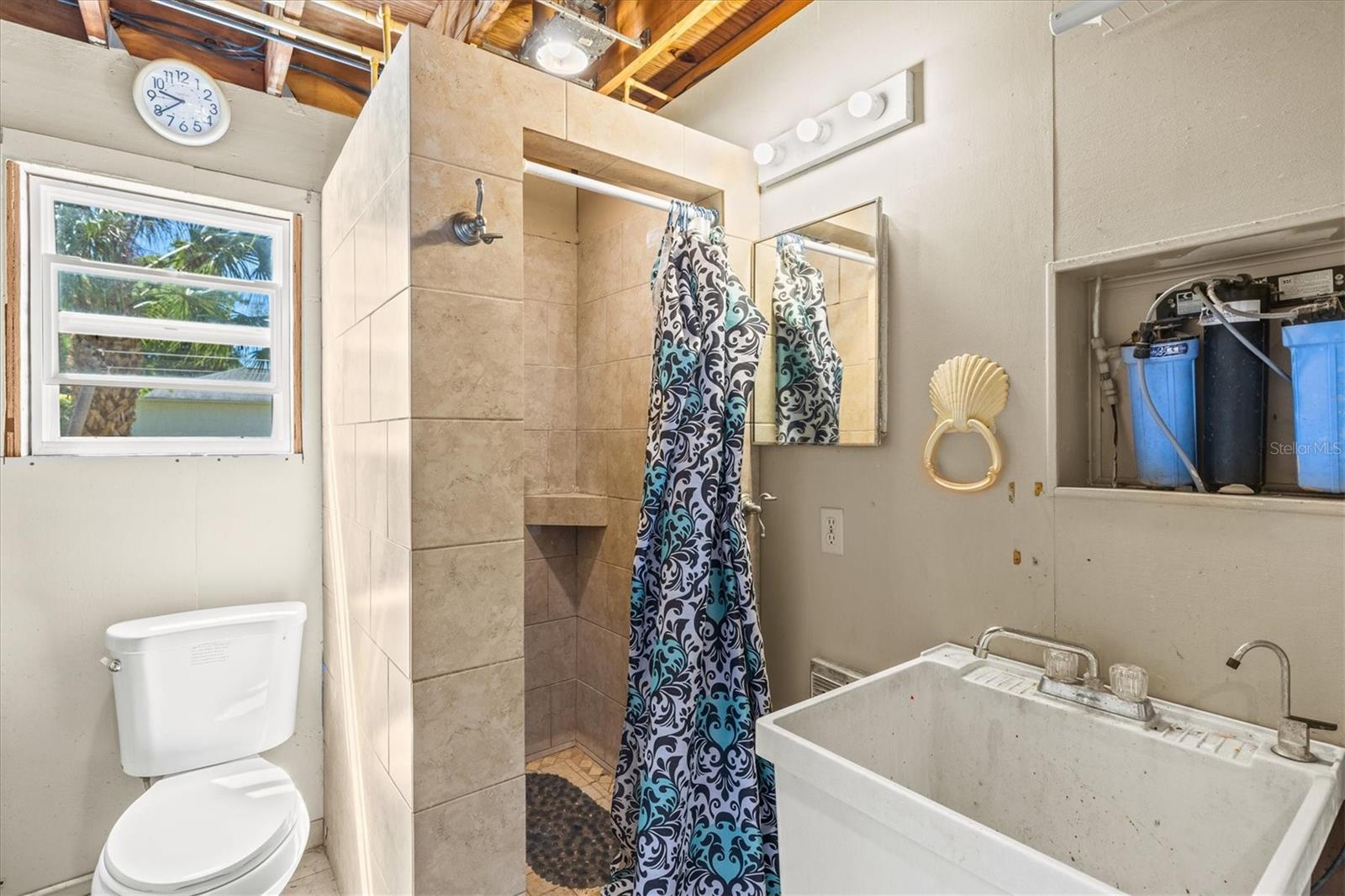 Image 50 of 75 For 1312 Twin Lakes Avenue