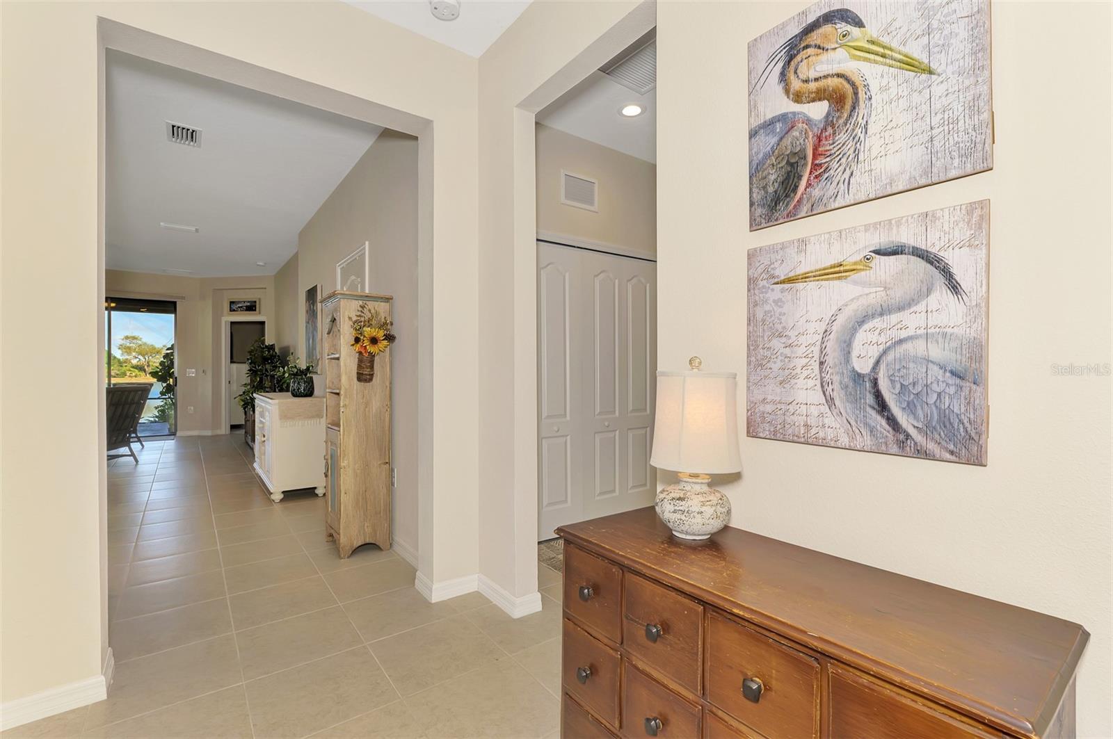 Image 18 of 77 For 287 Casalino Drive