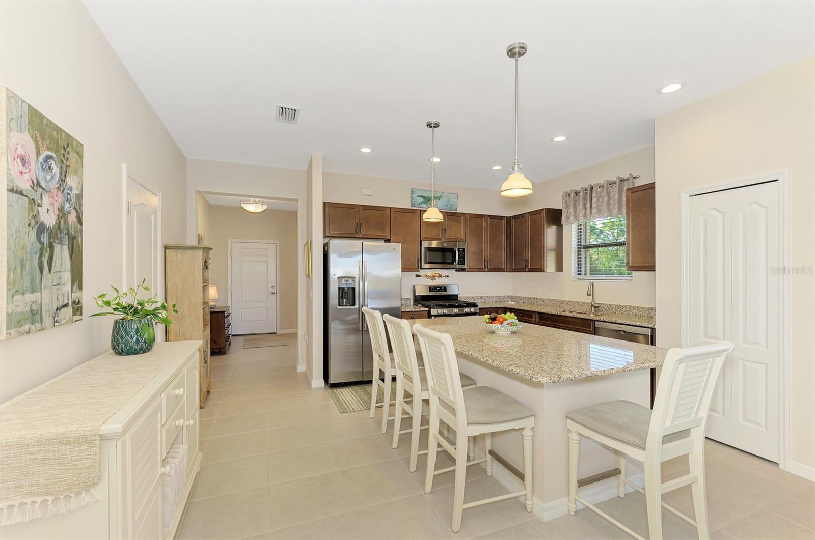 Image 20 of 77 For 287 Casalino Drive