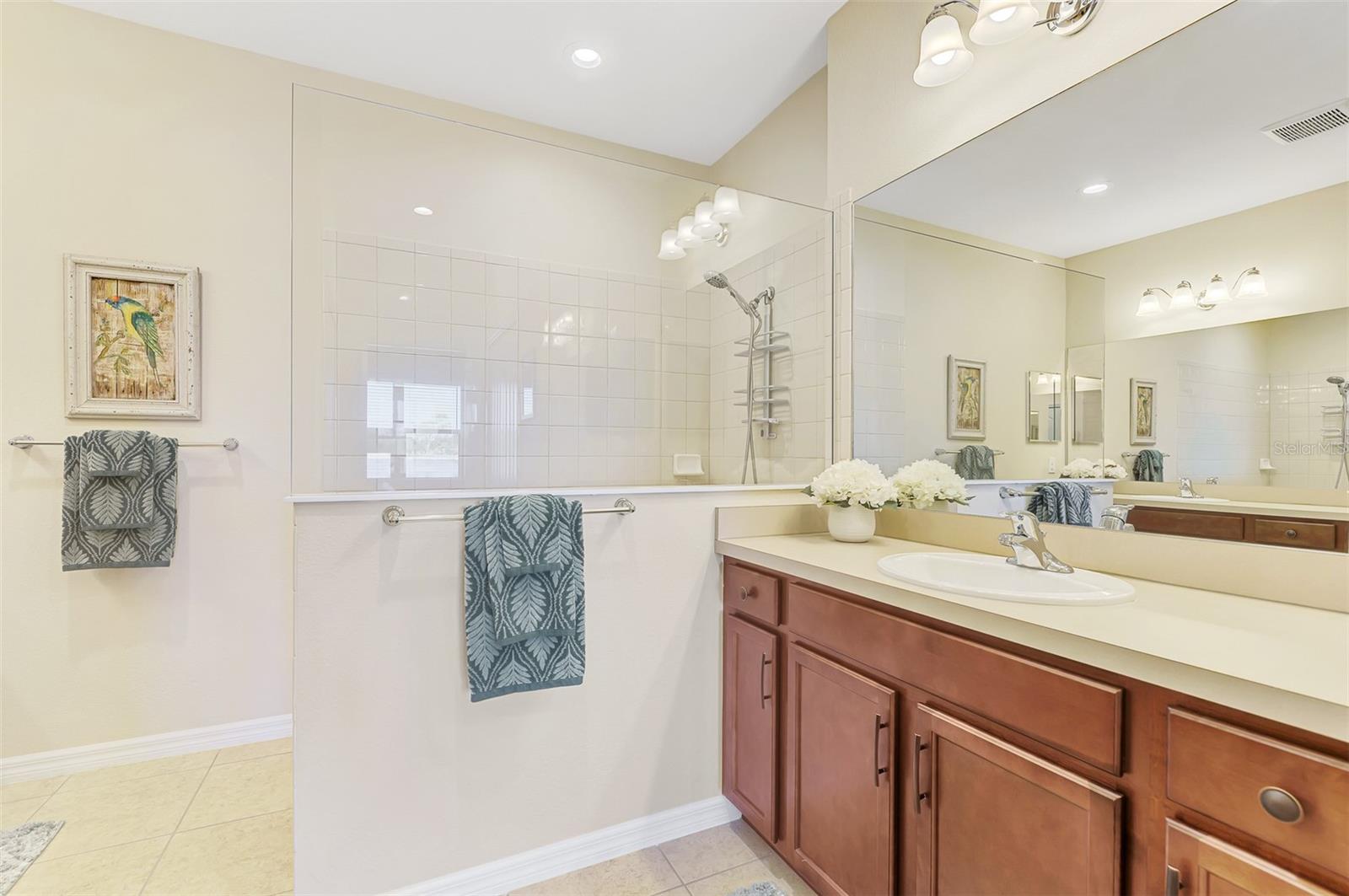 Image 36 of 77 For 287 Casalino Drive