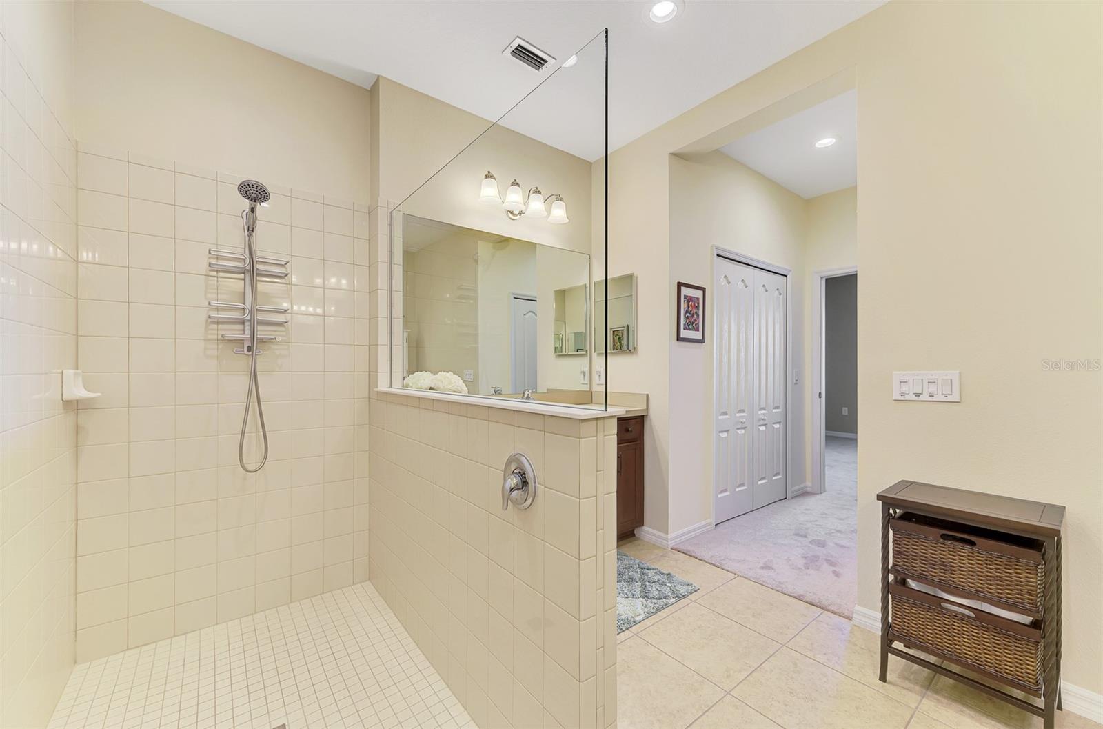 Image 37 of 77 For 287 Casalino Drive