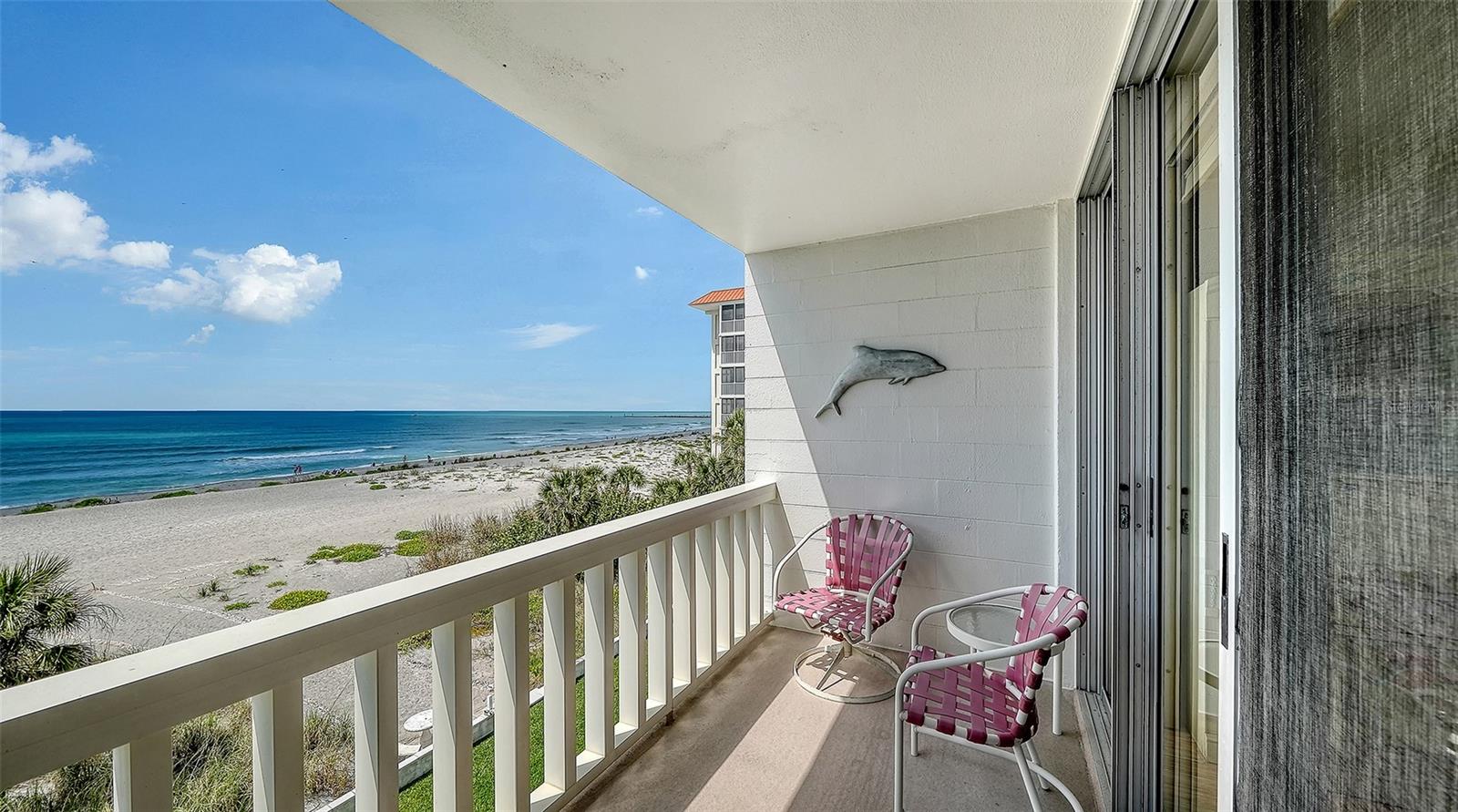 Image 13 of 37 For 1100 Tarpon Center Drive 4b