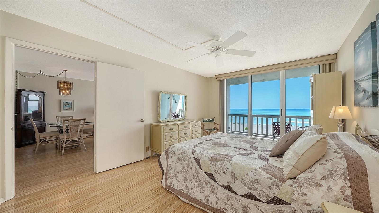 Image 19 of 37 For 1100 Tarpon Center Drive 4b