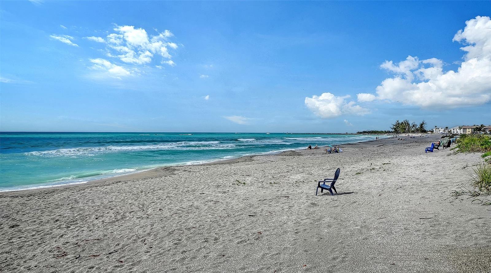 Image 29 of 37 For 1100 Tarpon Center Drive 4b