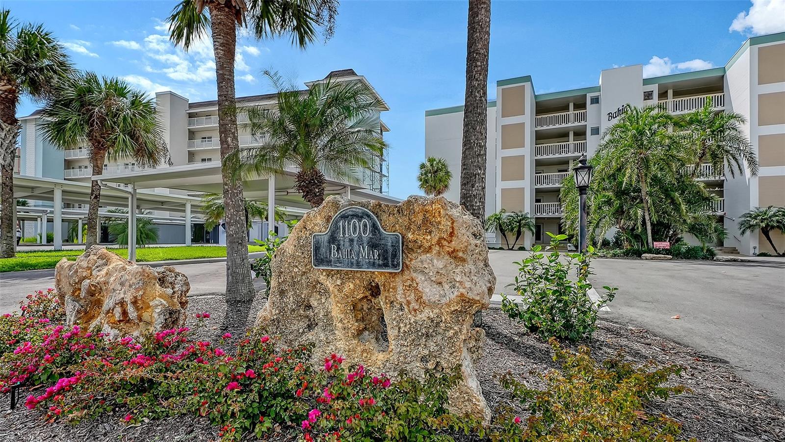 Image 33 of 37 For 1100 Tarpon Center Drive 4b