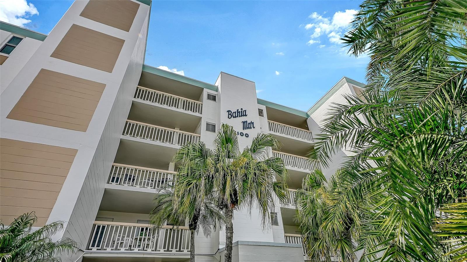 Image 6 of 37 For 1100 Tarpon Center Drive 4b