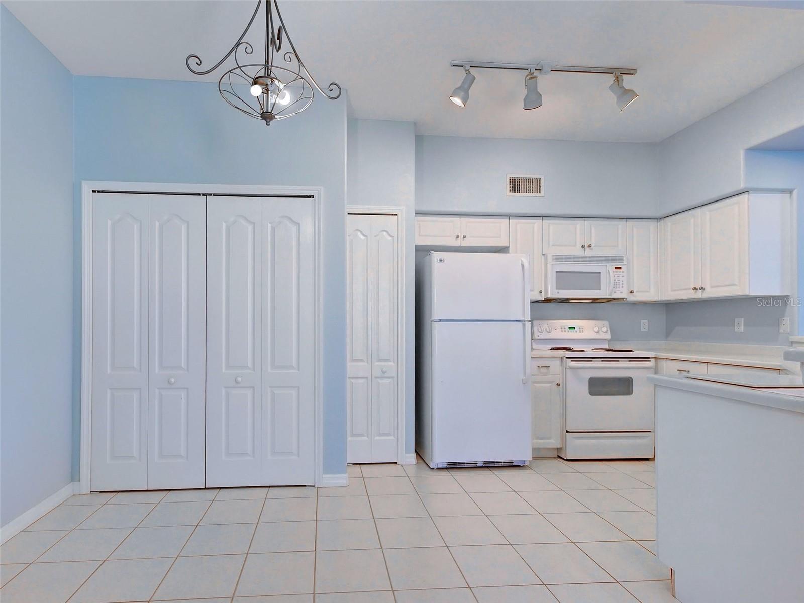 Image 14 of 50 For 9102 L Pavia Boulevard 9102