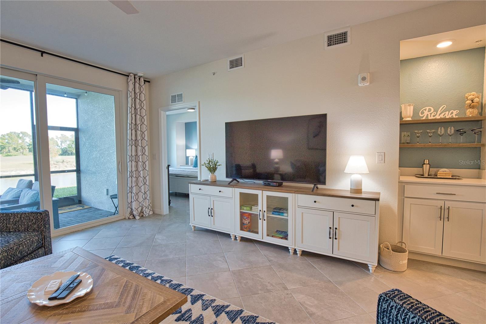 Image 17 of 50 For 12470 Wellen Golf Street 107