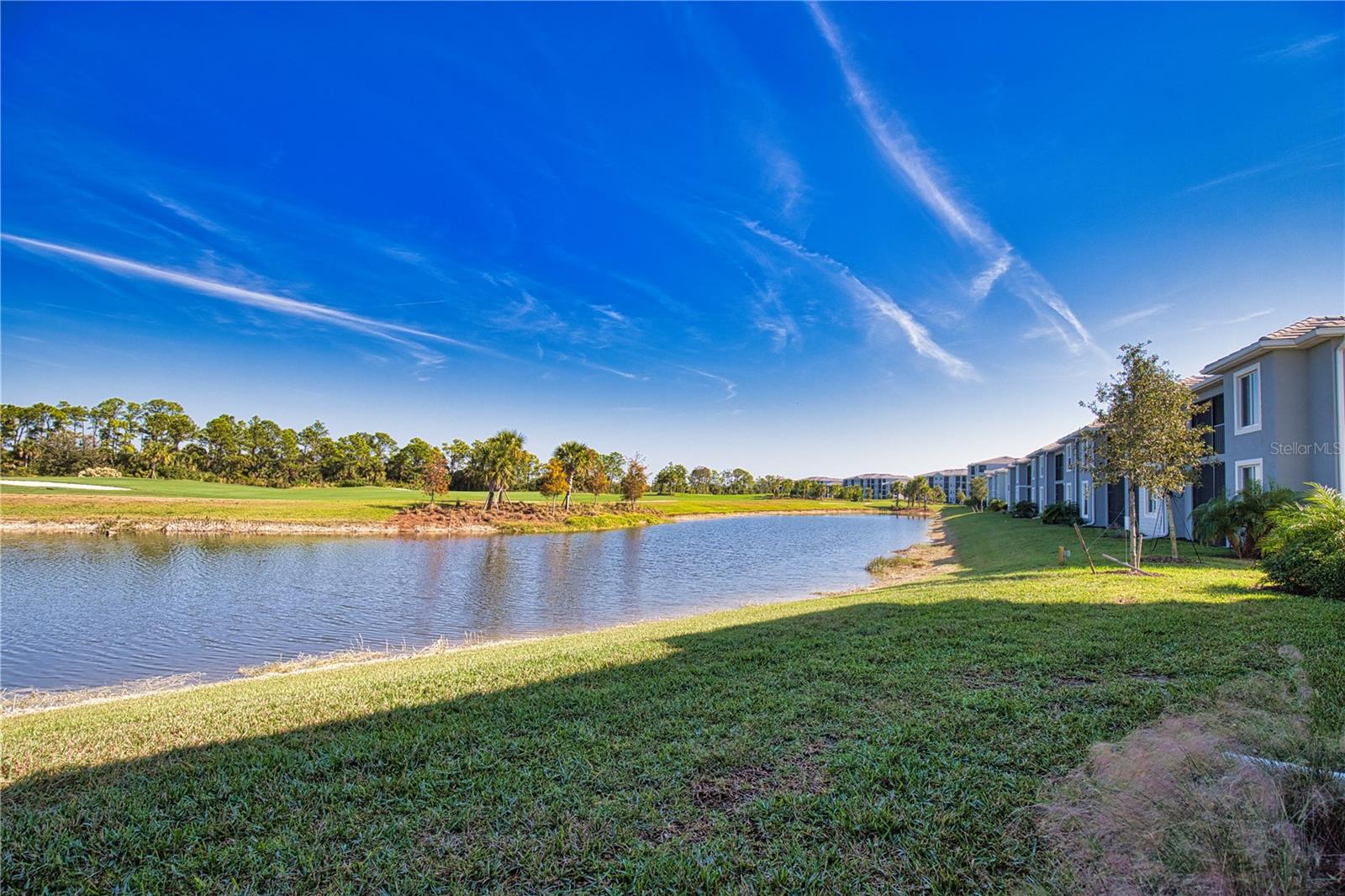 Image 20 of 50 For 12470 Wellen Golf Street 107