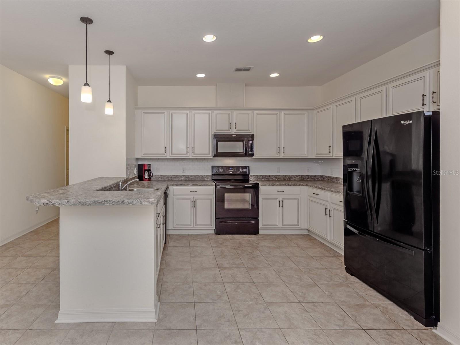 Image 10 of 41 For 8797 Tuscany Isles Drive