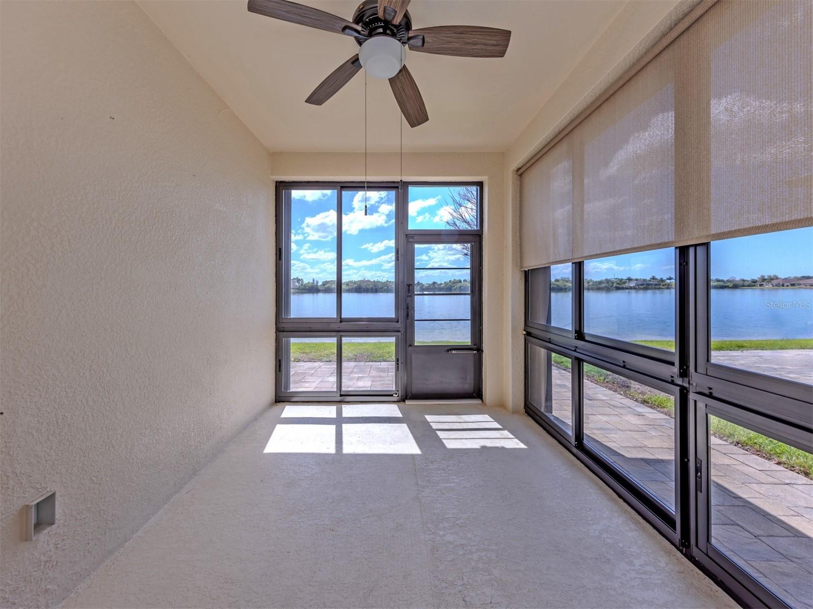 Image 22 of 41 For 8797 Tuscany Isles Drive