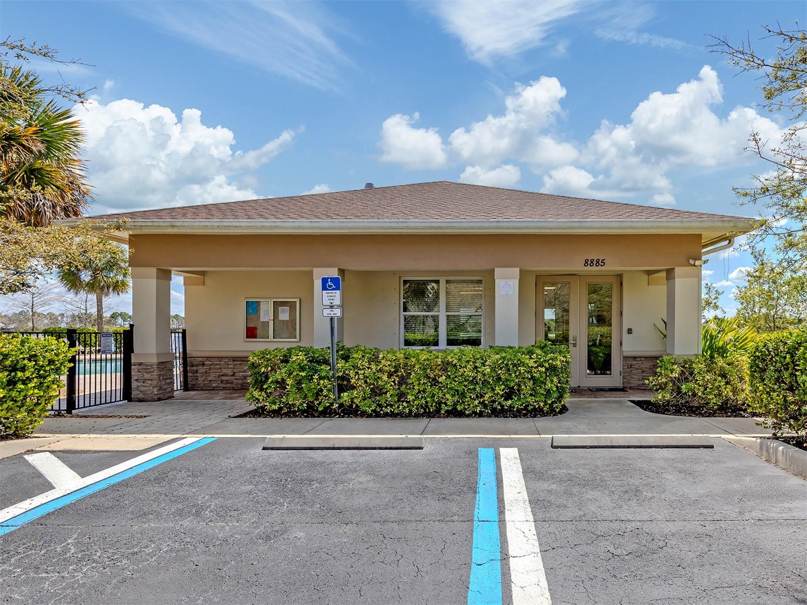 Image 30 of 41 For 8797 Tuscany Isles Drive