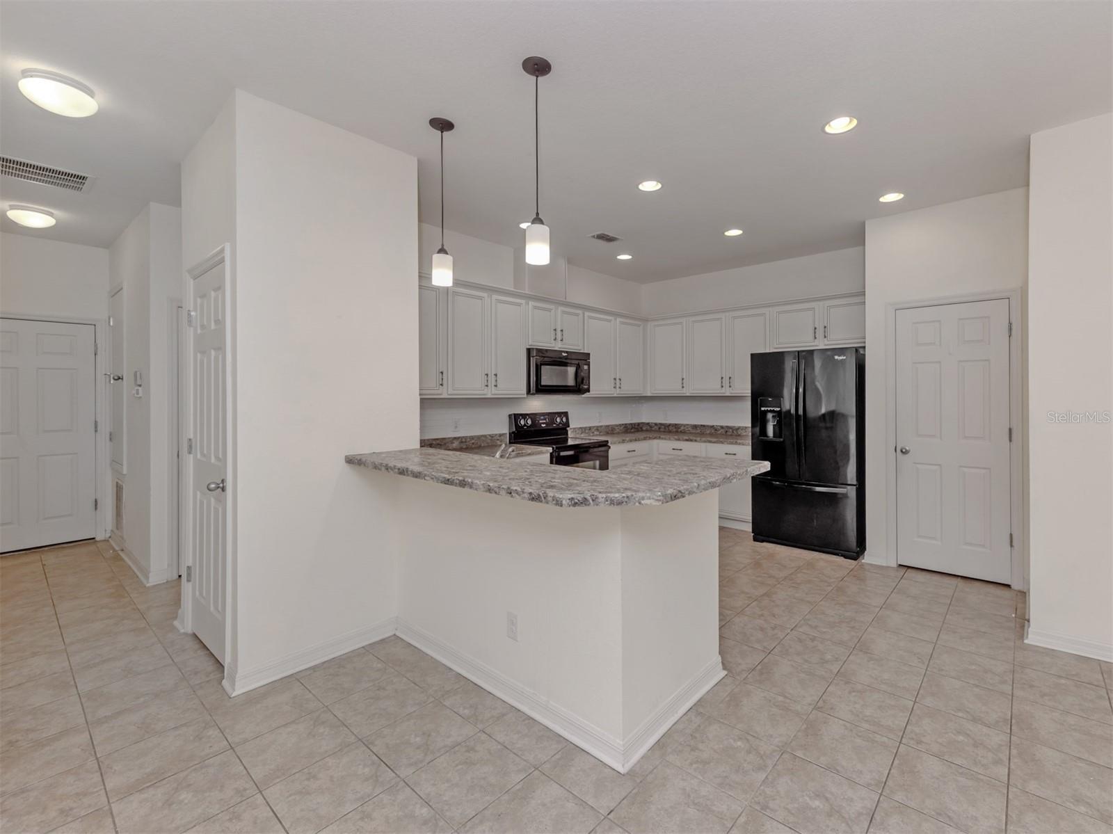 Image 9 of 41 For 8797 Tuscany Isles Drive