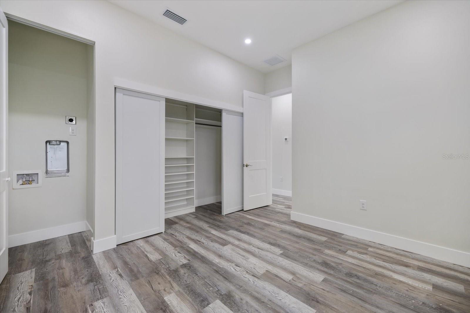 Image 23 of 40 For 3525 Mcintosh Road