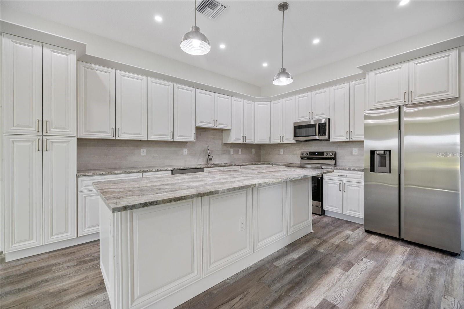 Image 9 of 40 For 3525 Mcintosh Road