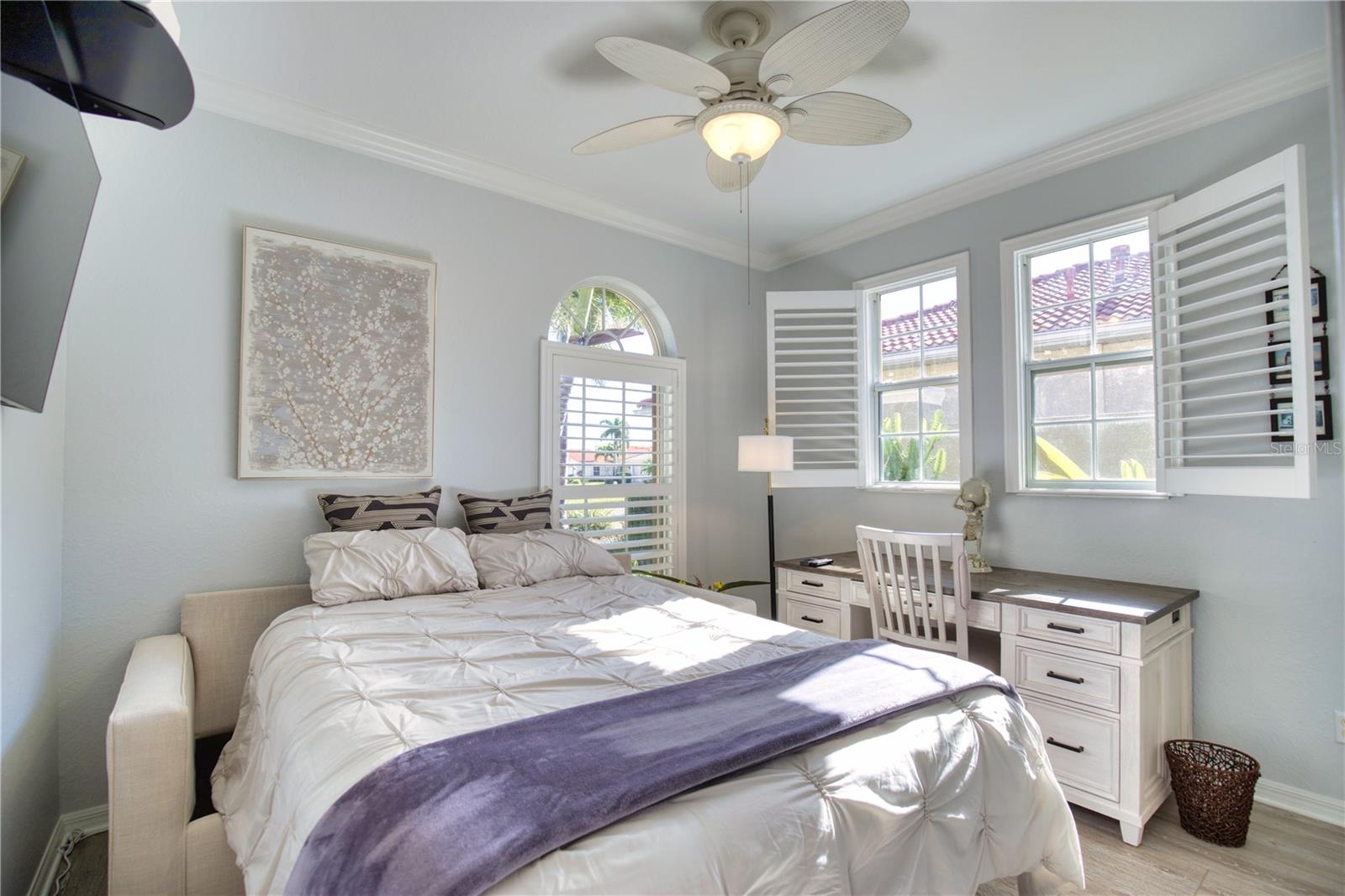 Image 33 of 42 For 209 Mestre Place