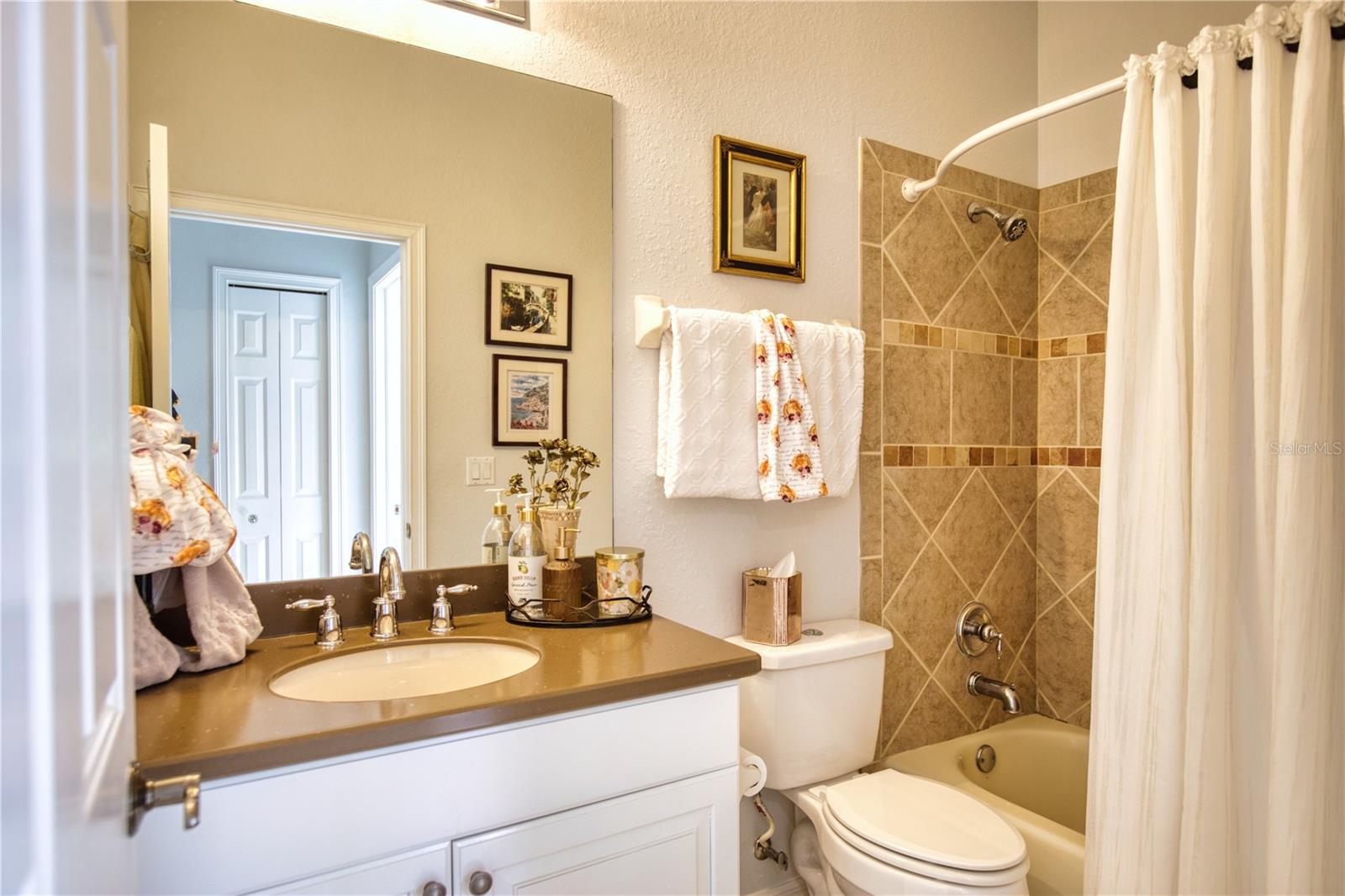 Image 34 of 42 For 209 Mestre Place