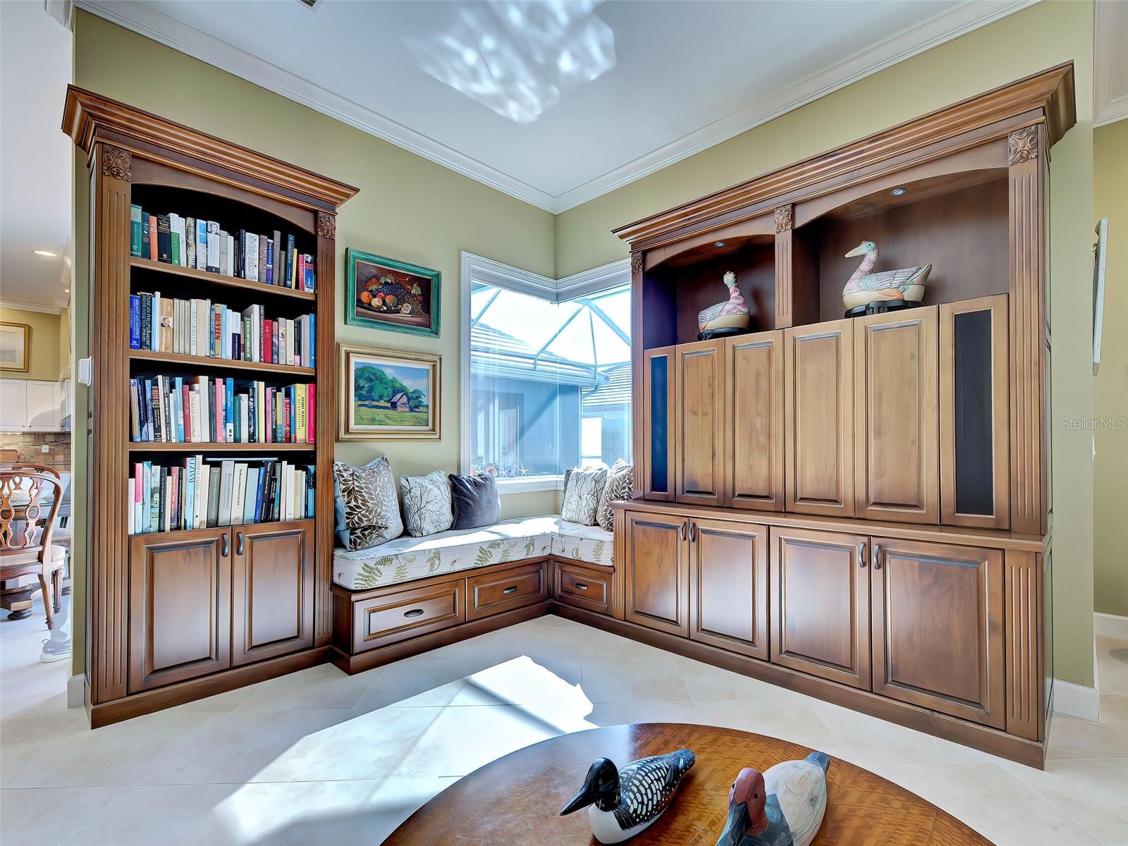 Image 22 of 70 For 16 Gulf Manor Drive