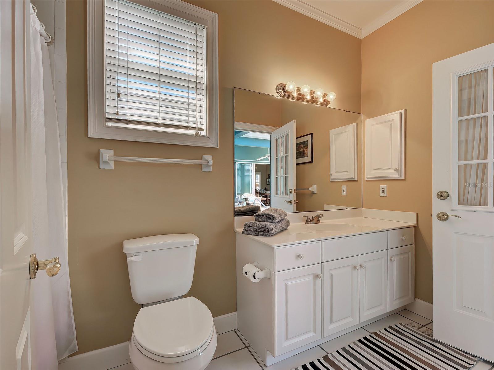 Image 36 of 70 For 16 Gulf Manor Drive