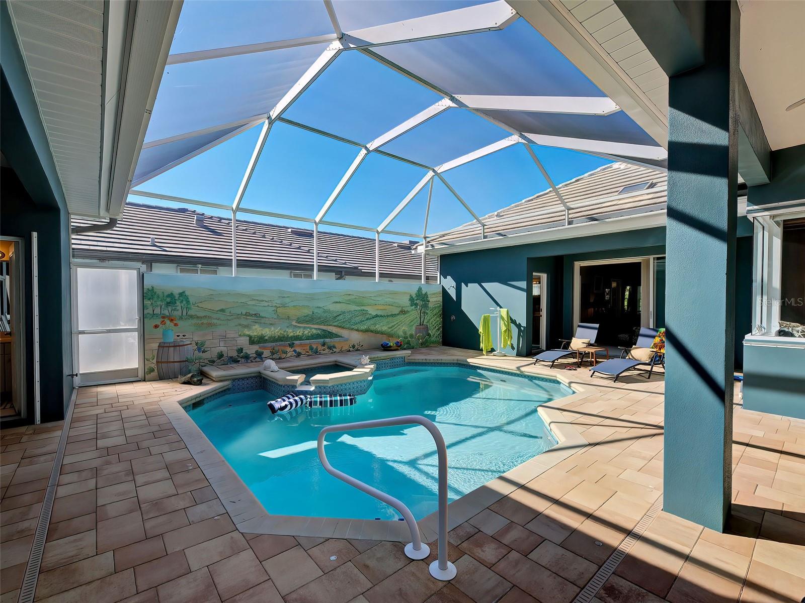 Image 43 of 70 For 16 Gulf Manor Drive