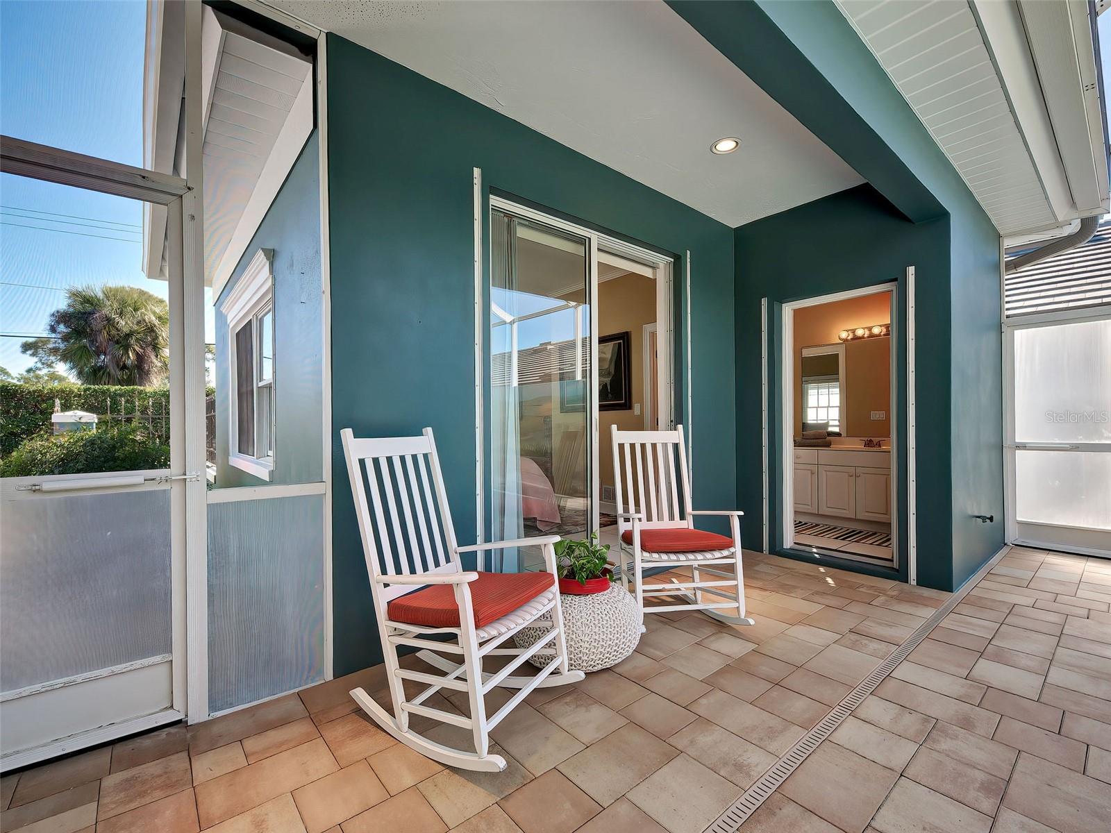 Image 44 of 70 For 16 Gulf Manor Drive