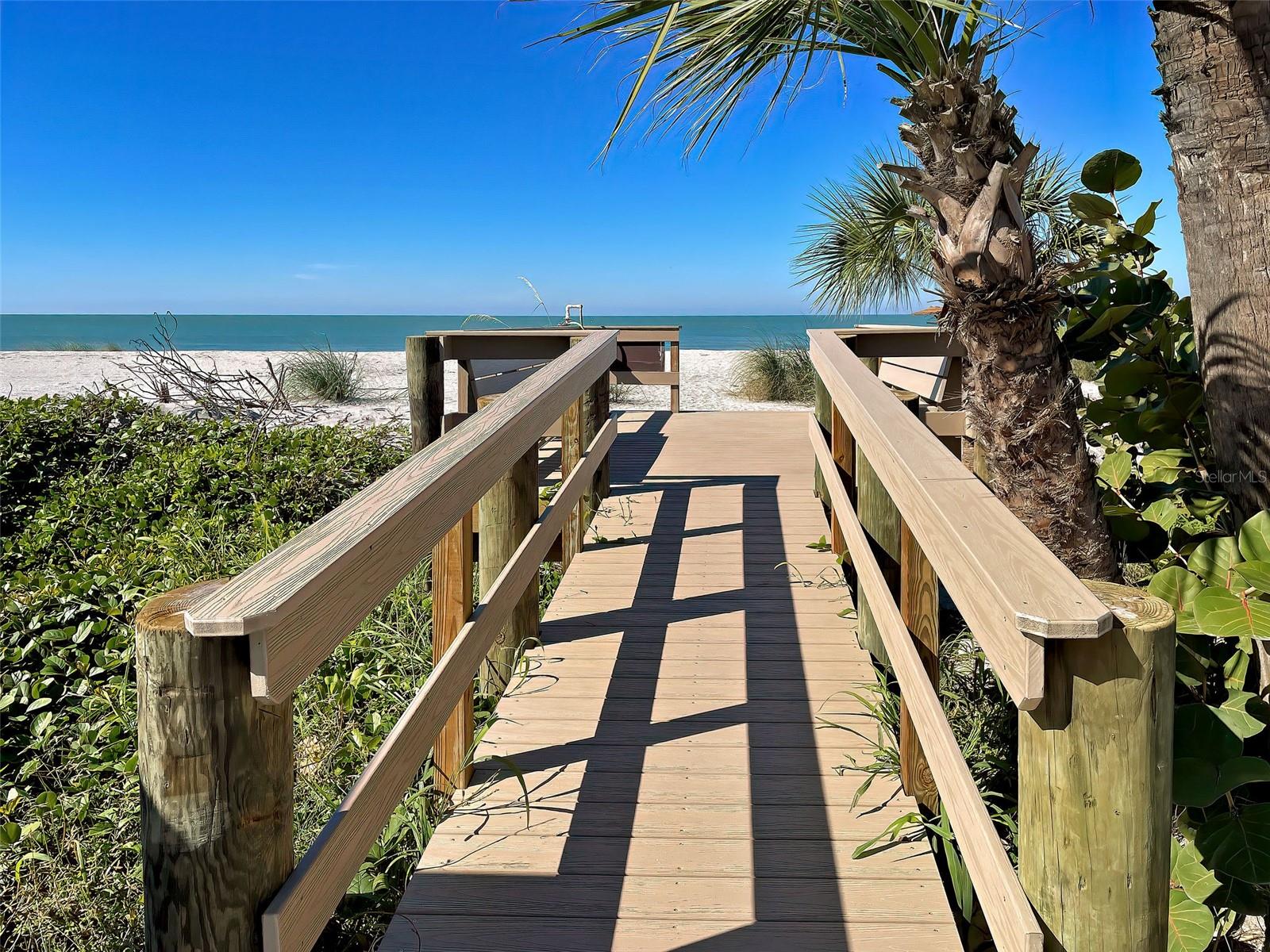 Image 50 of 70 For 16 Gulf Manor Drive