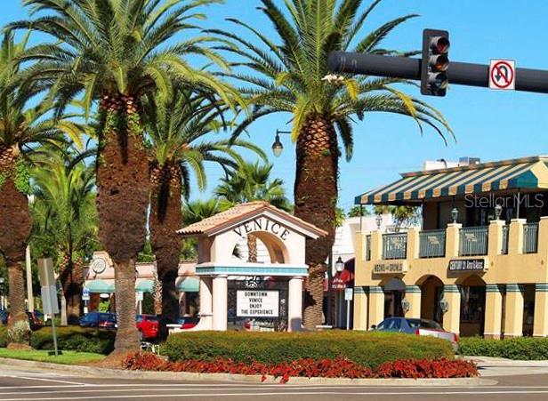 Image 65 of 70 For 16 Gulf Manor Drive