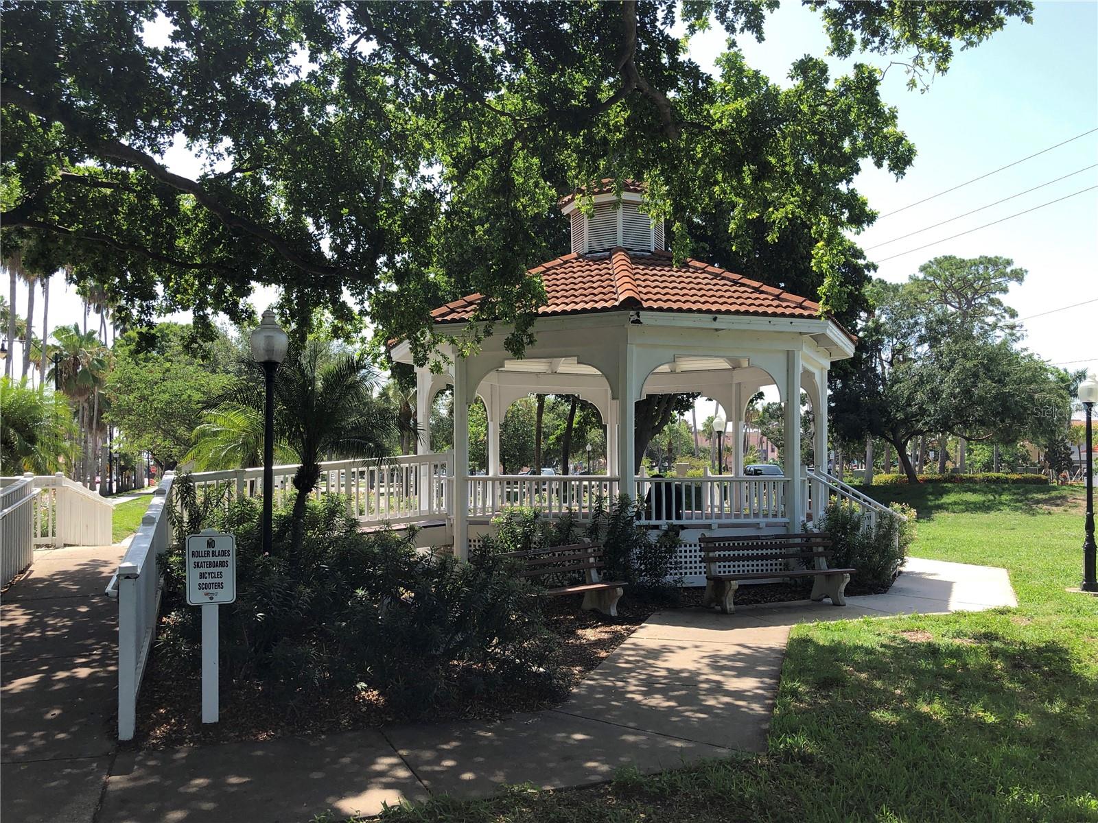 Image 68 of 70 For 16 Gulf Manor Drive