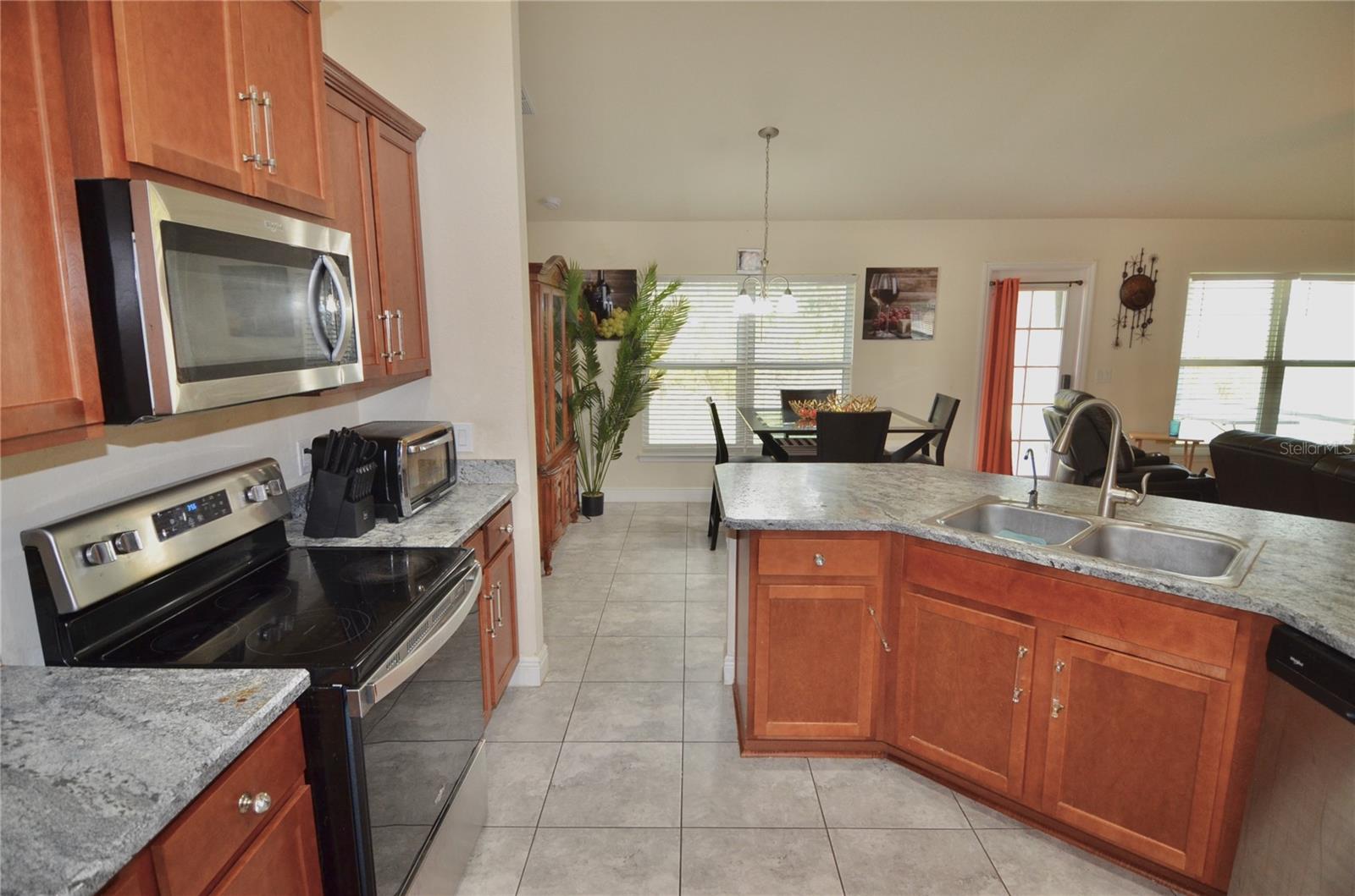 Image 19 of 33 For 2266 Minerva Road