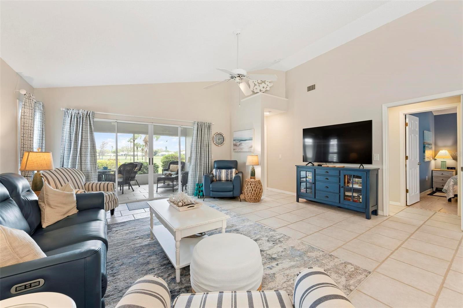 Image 10 of 83 For 726 Brightside Crescent Drive 14