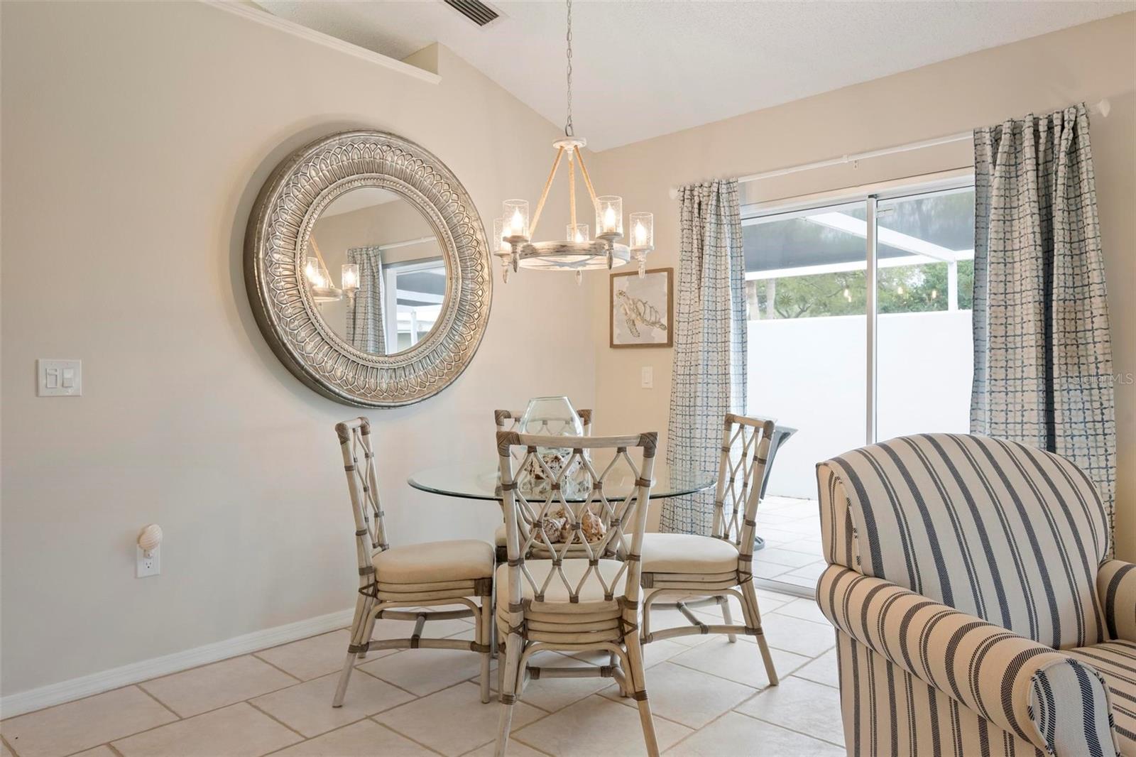 Image 15 of 83 For 726 Brightside Crescent Drive 14