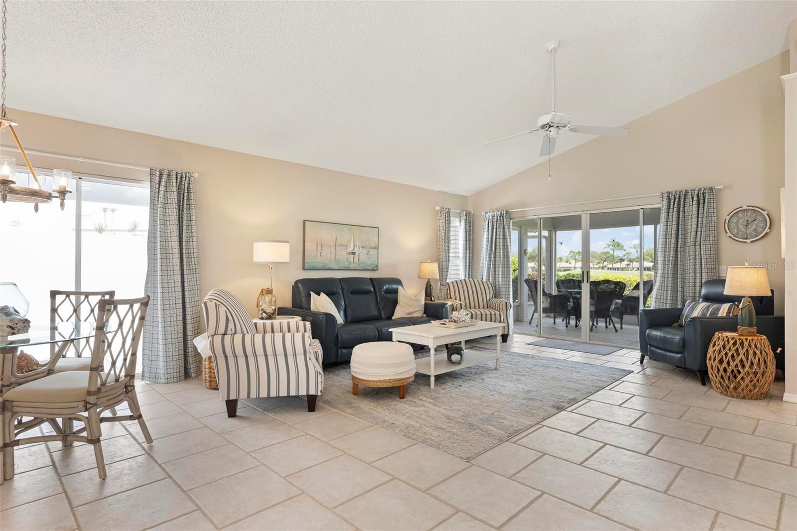 Image 6 of 83 For 726 Brightside Crescent Drive 14