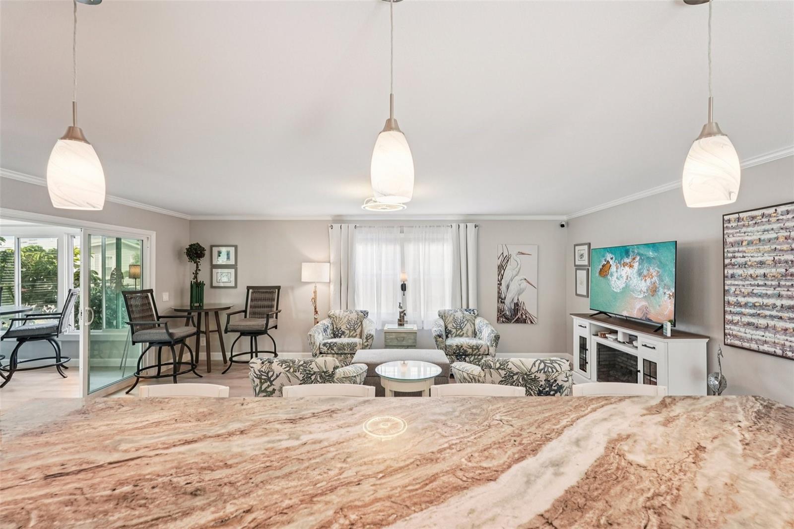 Image 9 of 66 For 10 Coronado Drive