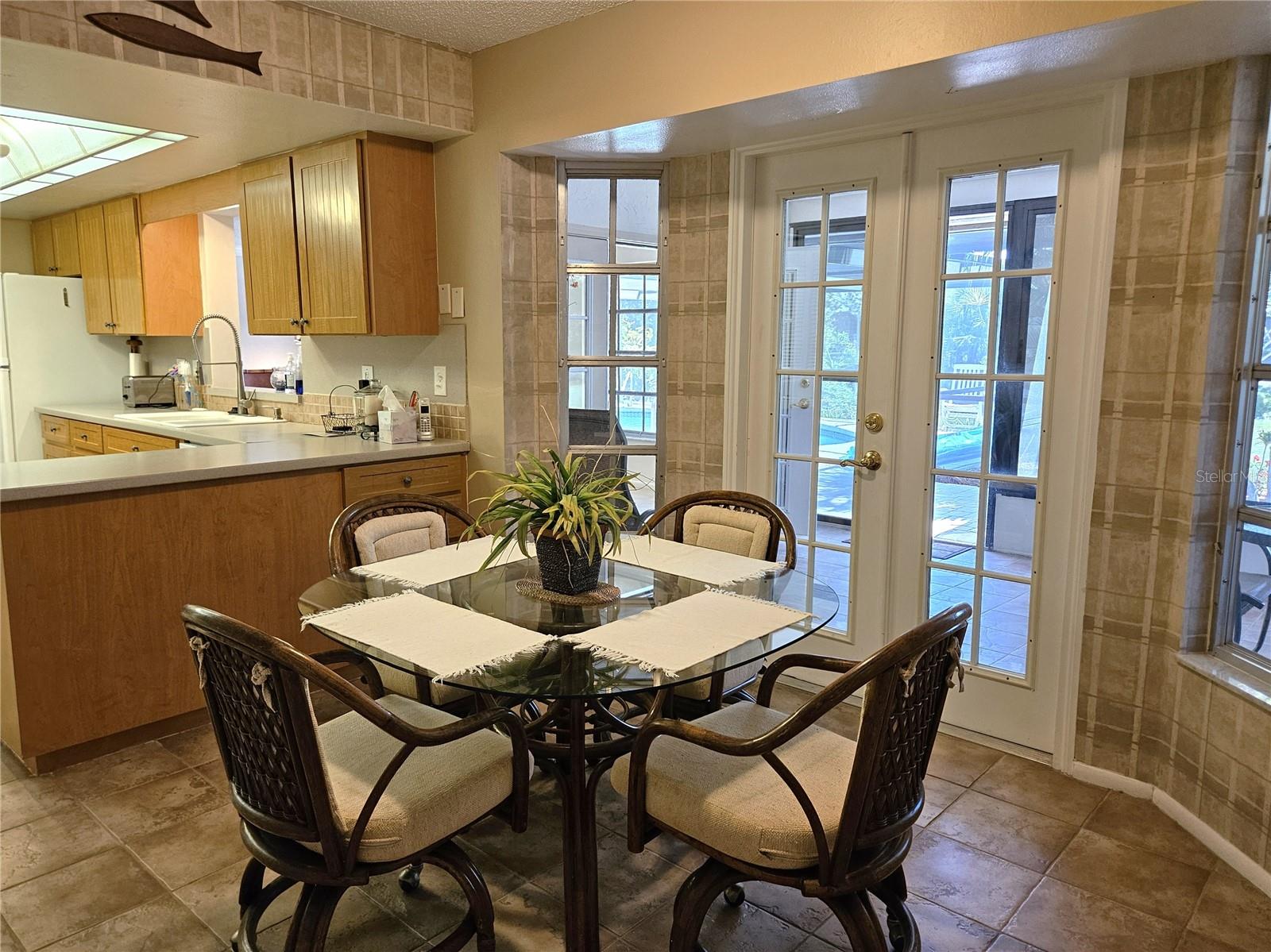 Image 14 of 37 For 492 Shade Drive