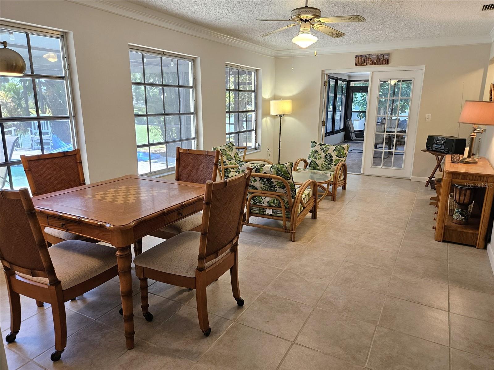 Image 15 of 37 For 492 Shade Drive