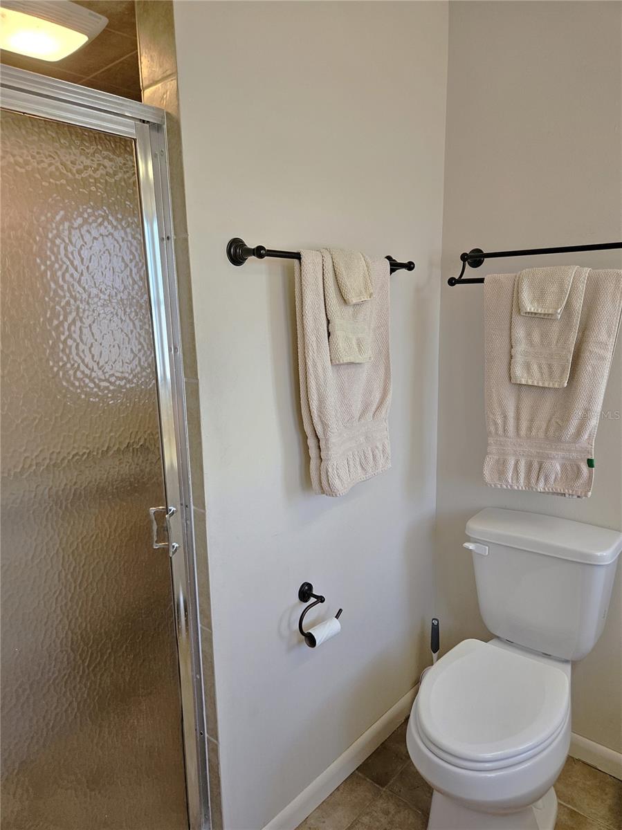 Image 27 of 37 For 492 Shade Drive