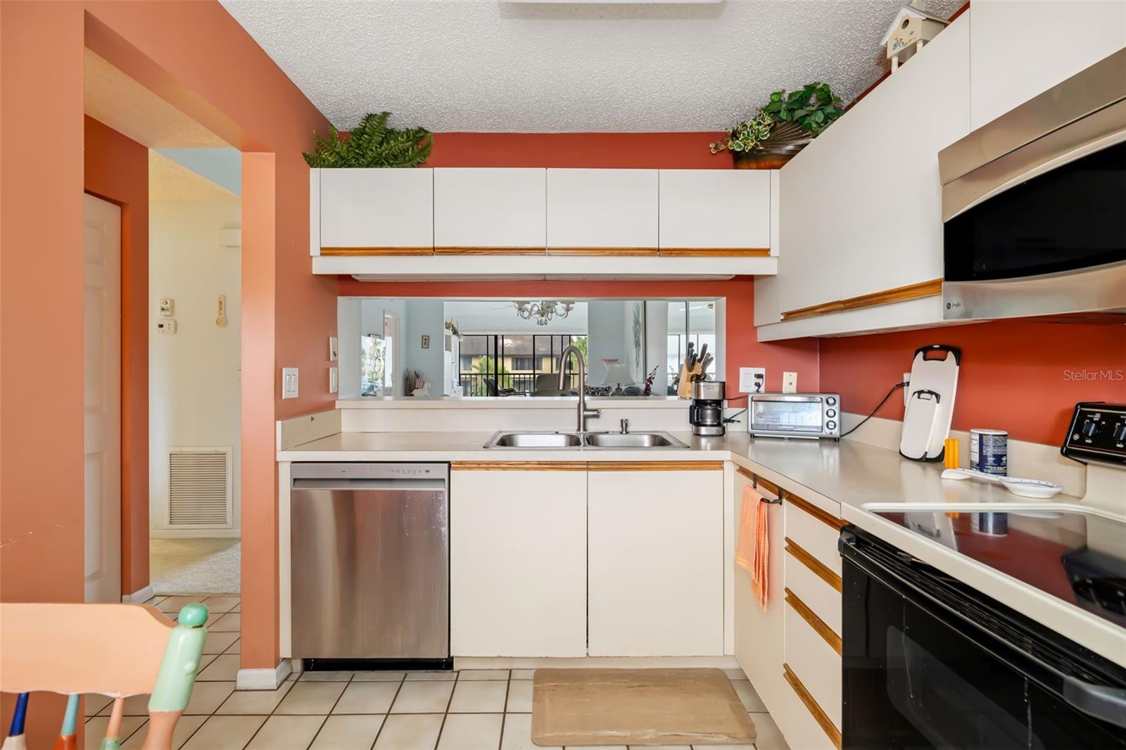 Image 17 of 63 For 5543 Ashton Way 5543