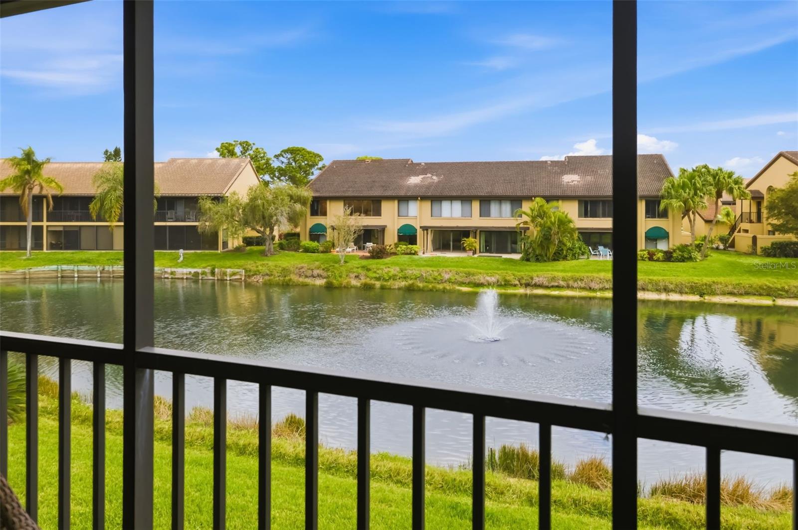 Image 2 of 63 For 5543 Ashton Way 5543