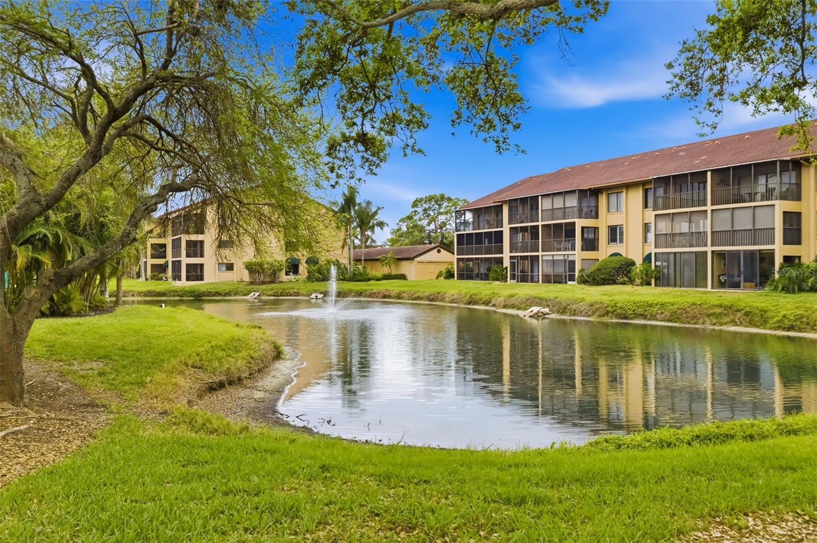 Image 47 of 63 For 5543 Ashton Way 5543