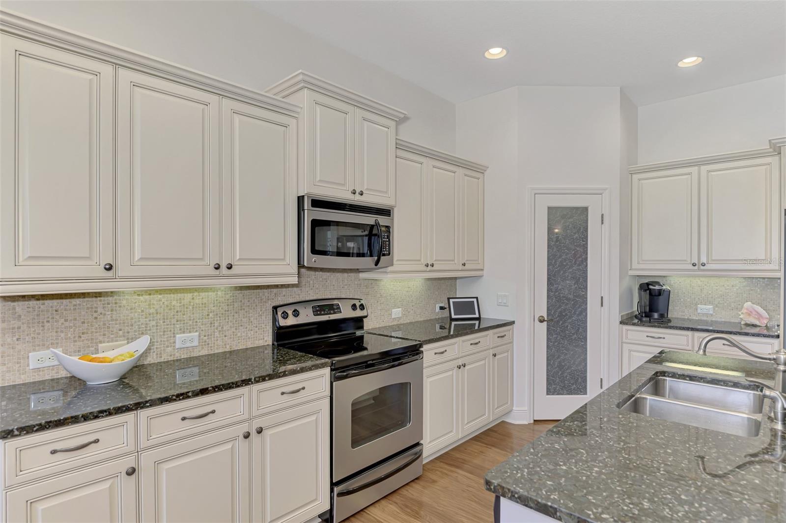 Image 25 of 56 For 539 Sawgrass Bridge Road