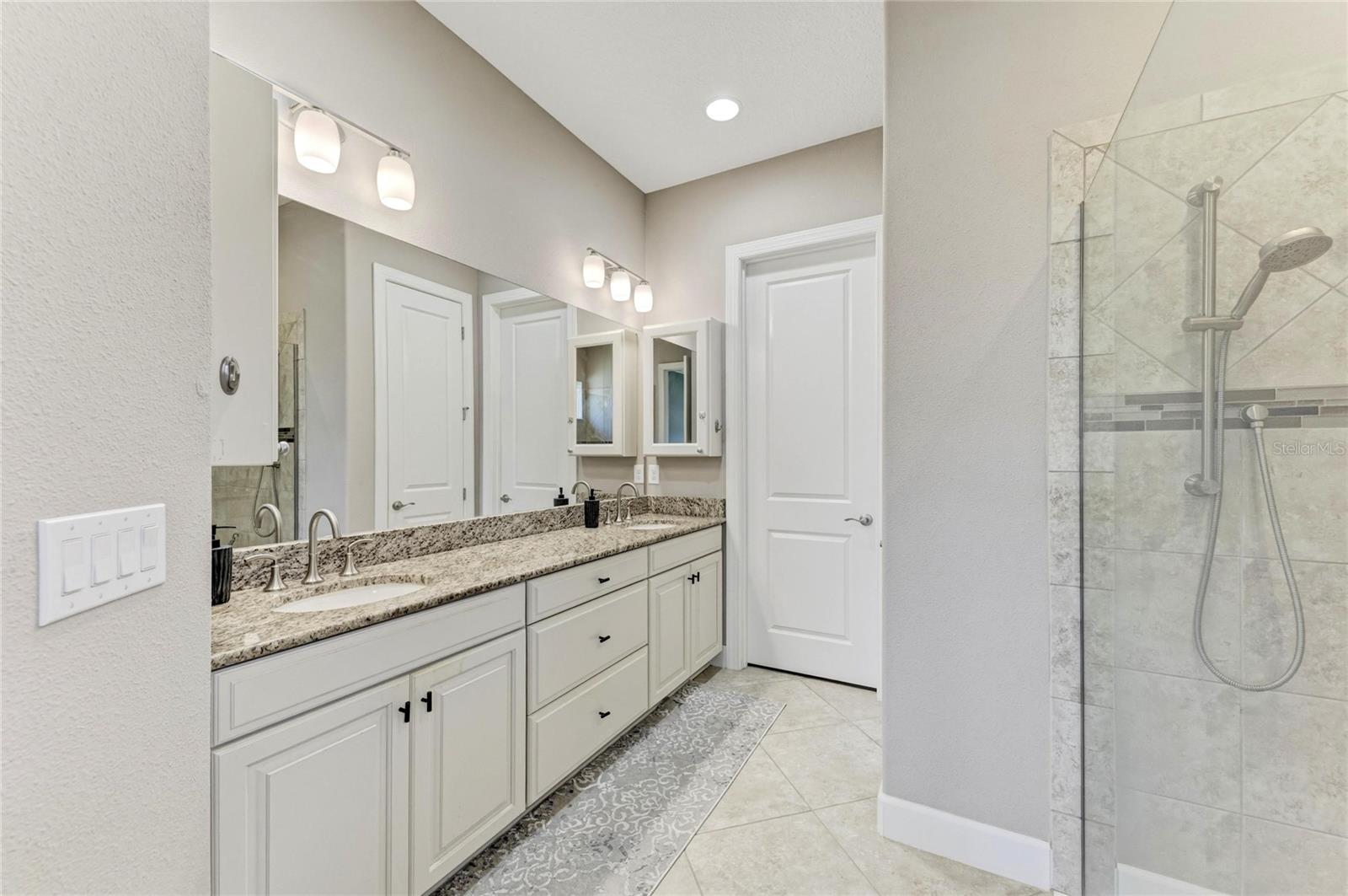 Image 33 of 70 For 5632 Cantucci Street