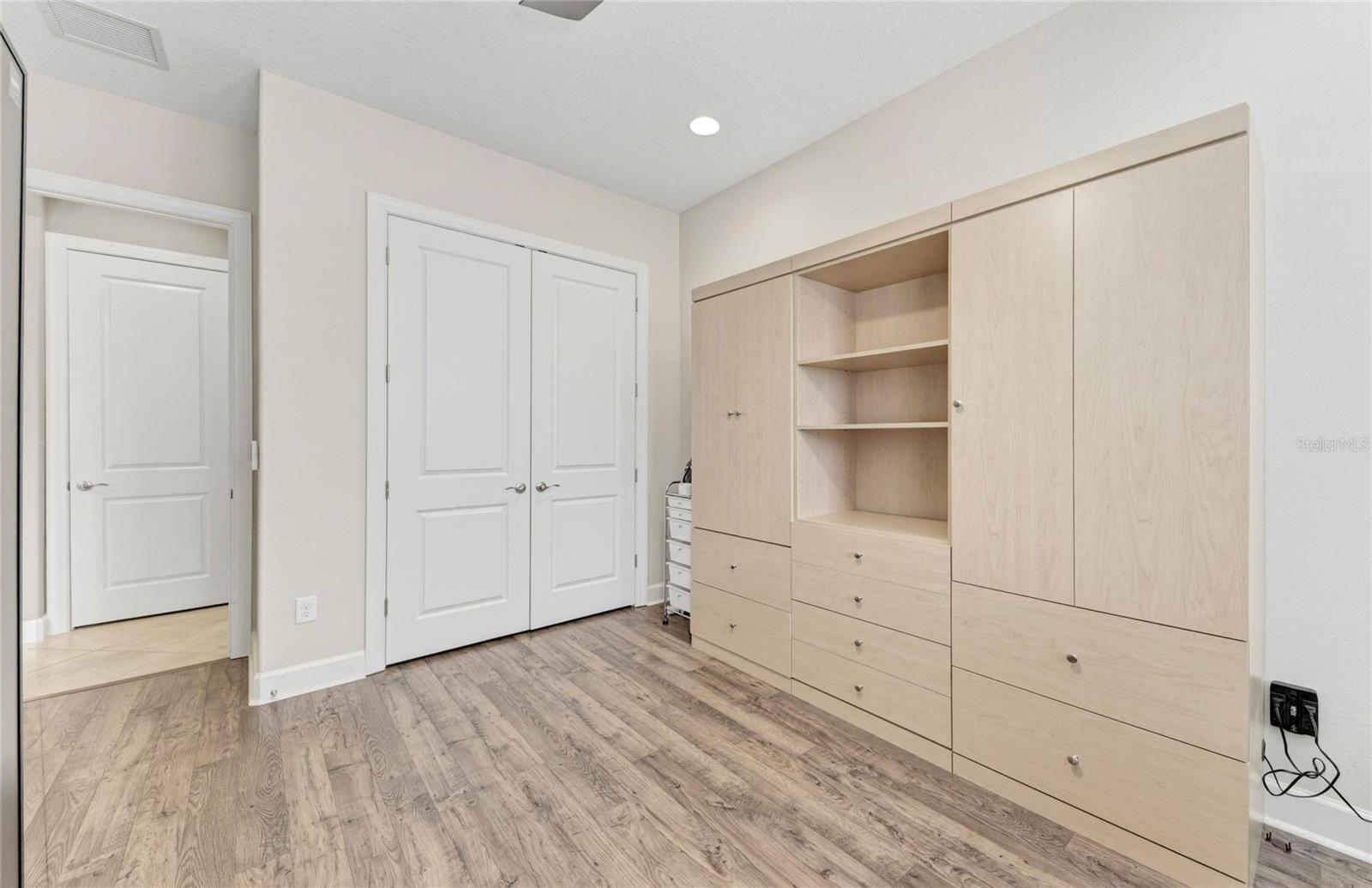 Image 42 of 70 For 5632 Cantucci Street