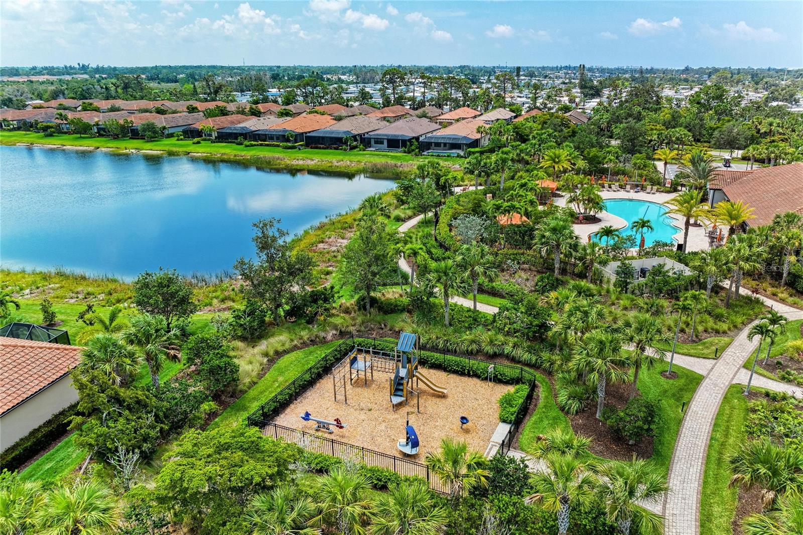 Image 55 of 70 For 5632 Cantucci Street