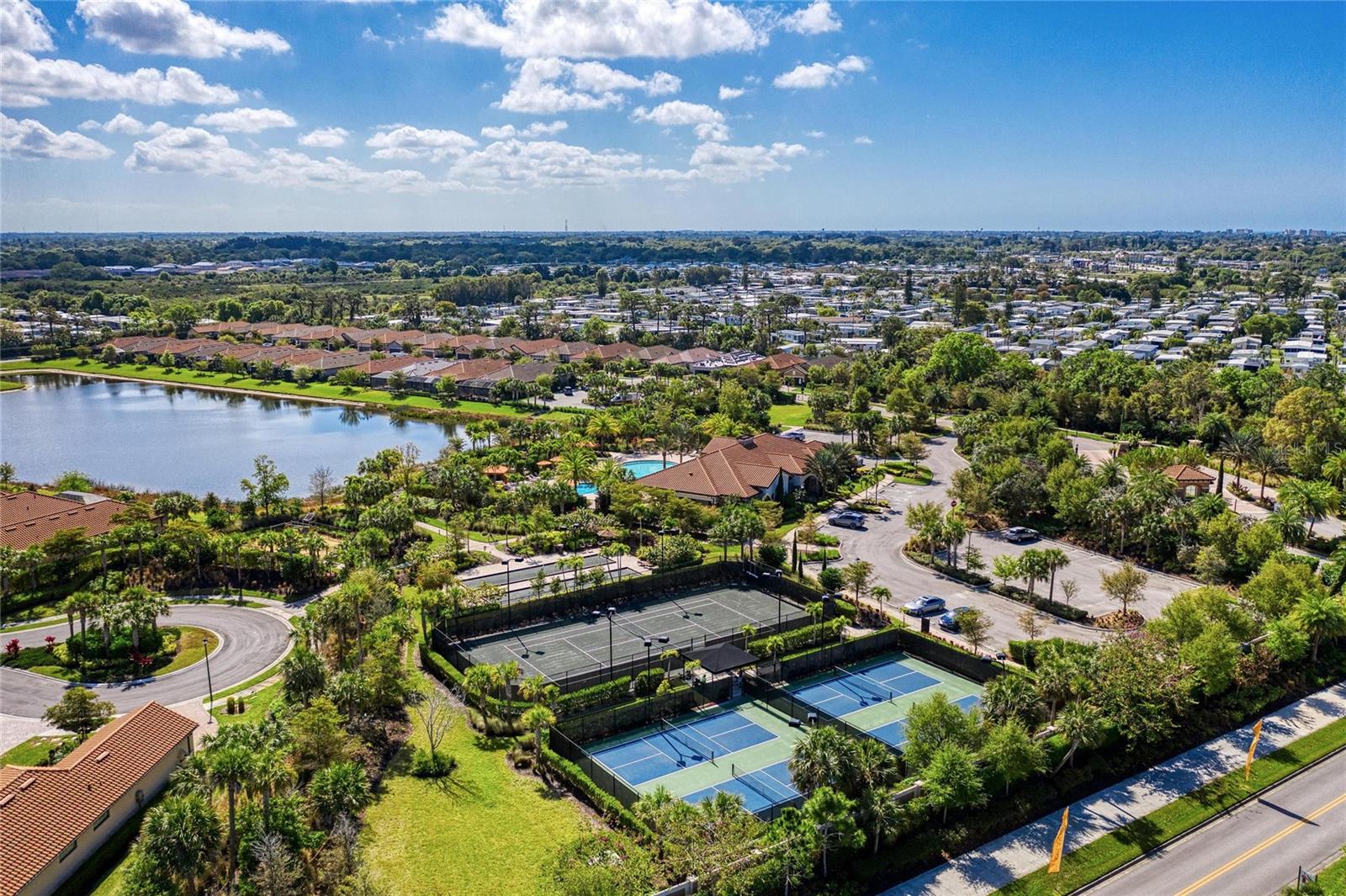 Image 59 of 70 For 5632 Cantucci Street