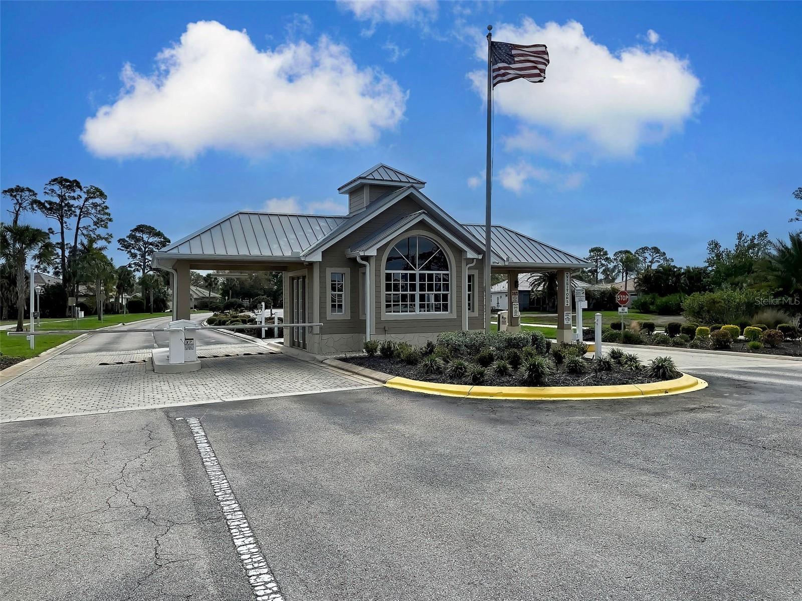 Image 3 of 50 For 1645 Palmetto Palm Way