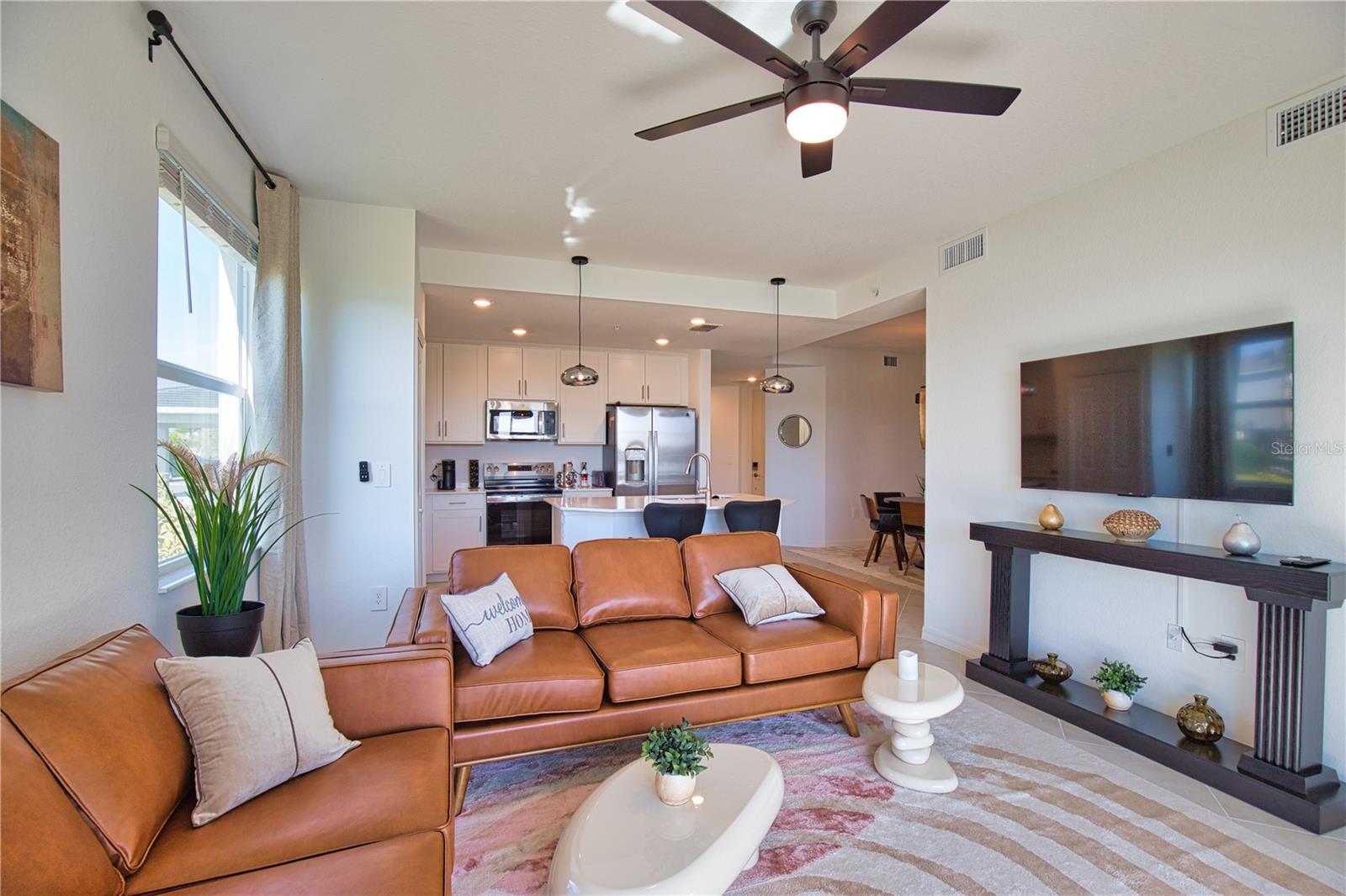 Image 23 of 51 For 17560 Opal Sand Drive 108