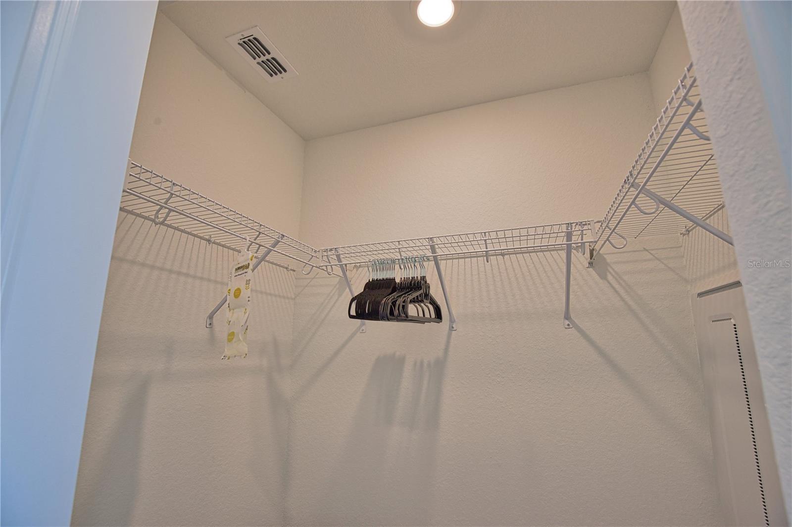 Image 27 of 51 For 17560 Opal Sand Drive 108